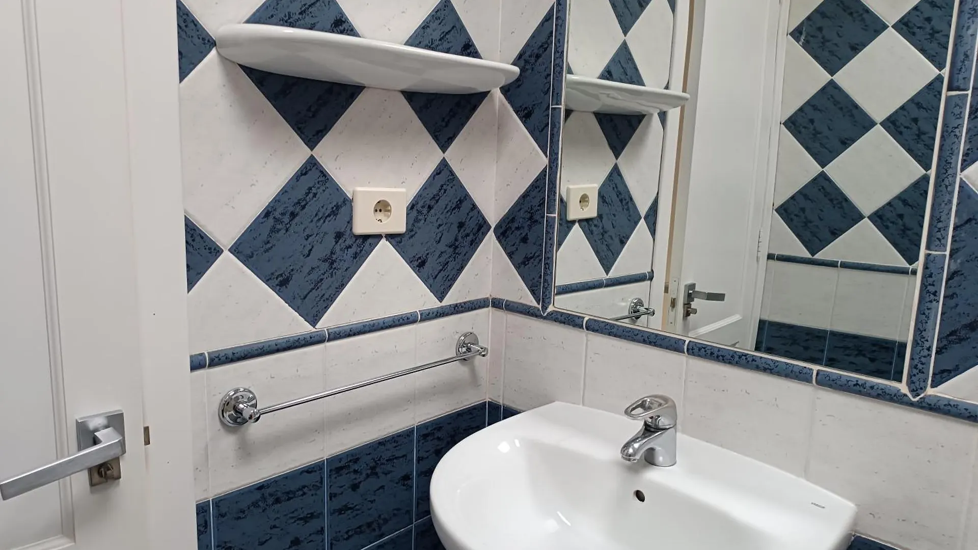 Amazing Bungalow With Wi-Fi For Relaxing Holidays Maspalomas  Apartment